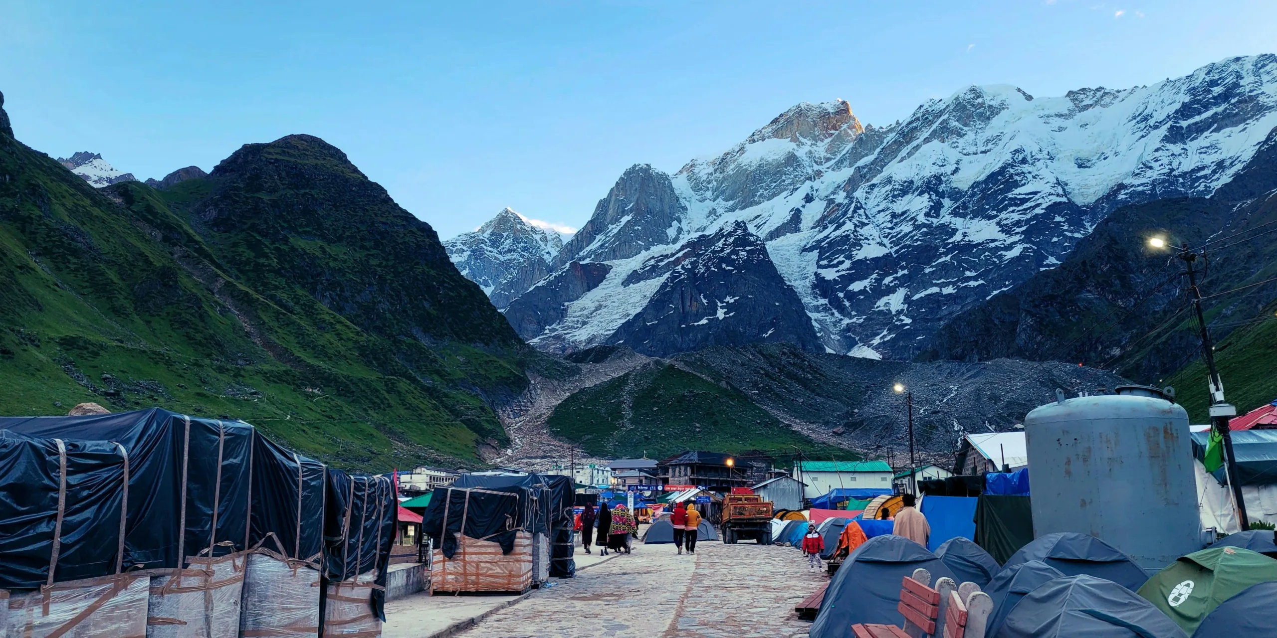 Luxury Chardham Yatra Tour Package 2026 — Yamunotri Gangotri Kedarnath Badrinath pilgrimage with Su-Yatra.com
